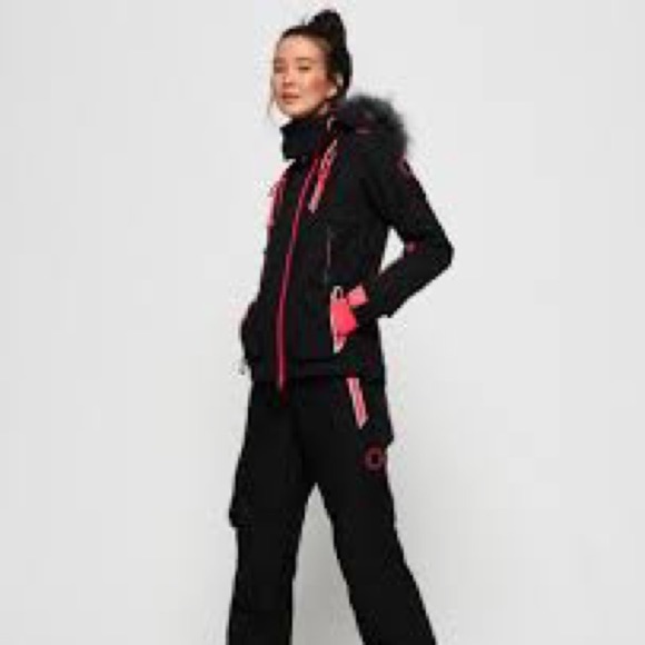 SUPERDRY Snow Action ski / snowboard jacket - new - Picture 3 of 11